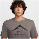 Nike Ανδρική κοντομάνικη μπλούζα Dri-FIT Trail Nike Ανδρική κοντομάνικη μπλούζα Dri-FIT Trail